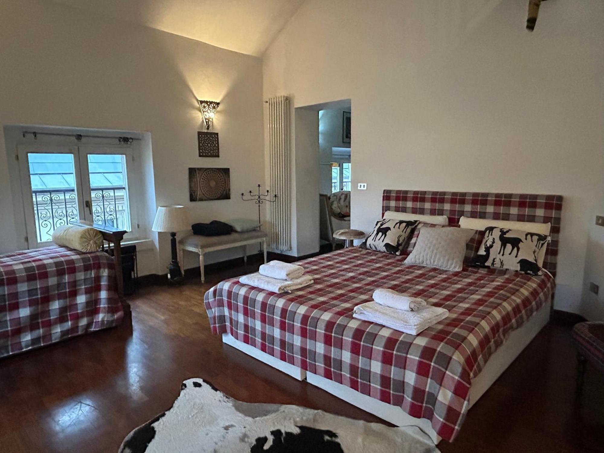 Casa Tiare, Artsy Zona Brera Moscova Apartment Mailand